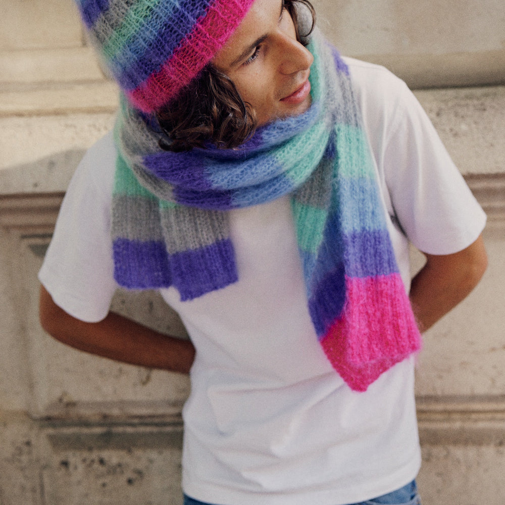 HAT & SCARF STRIPES  GREY