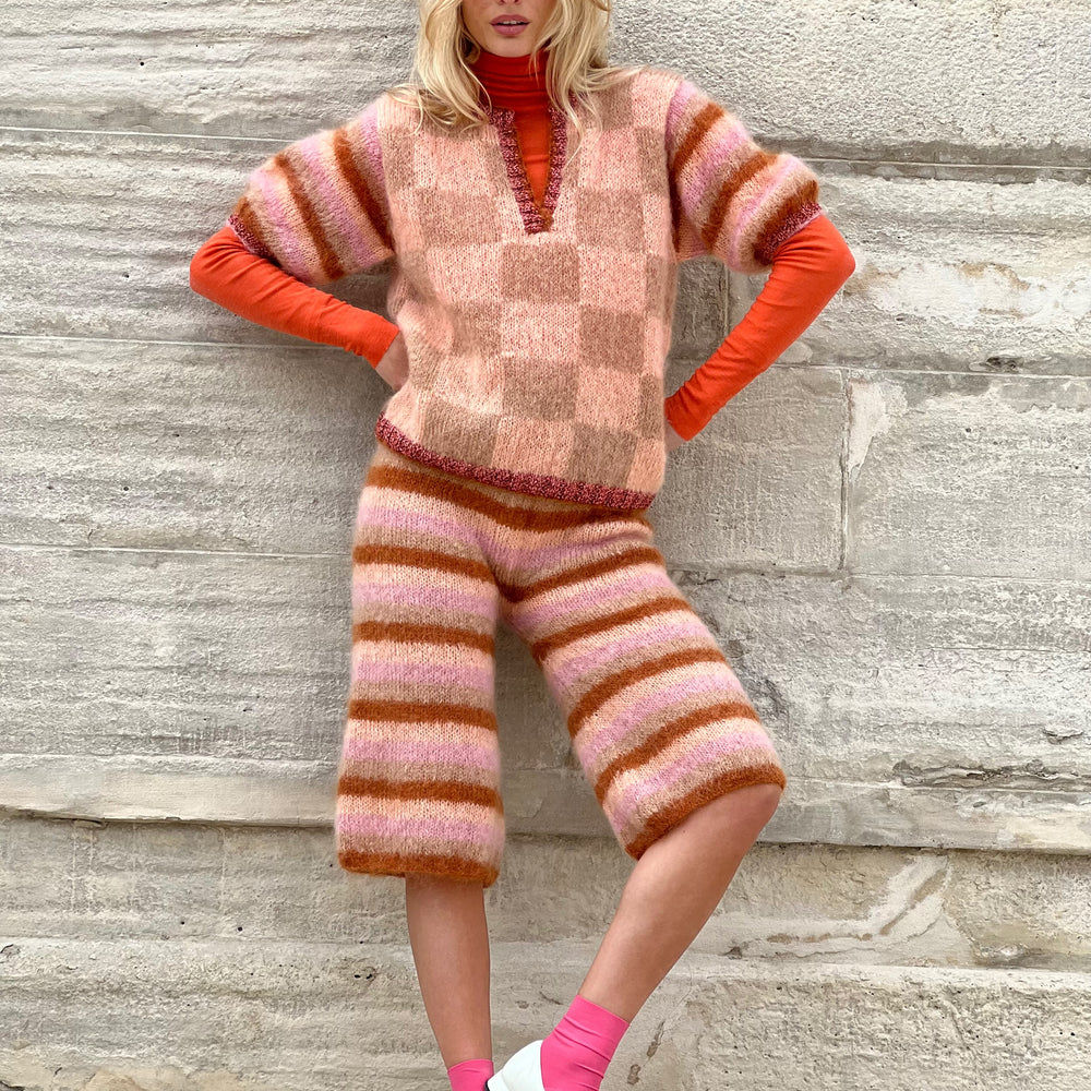 
                  
                    SWEATER BALLOON PIXELS DUNE
                  
                