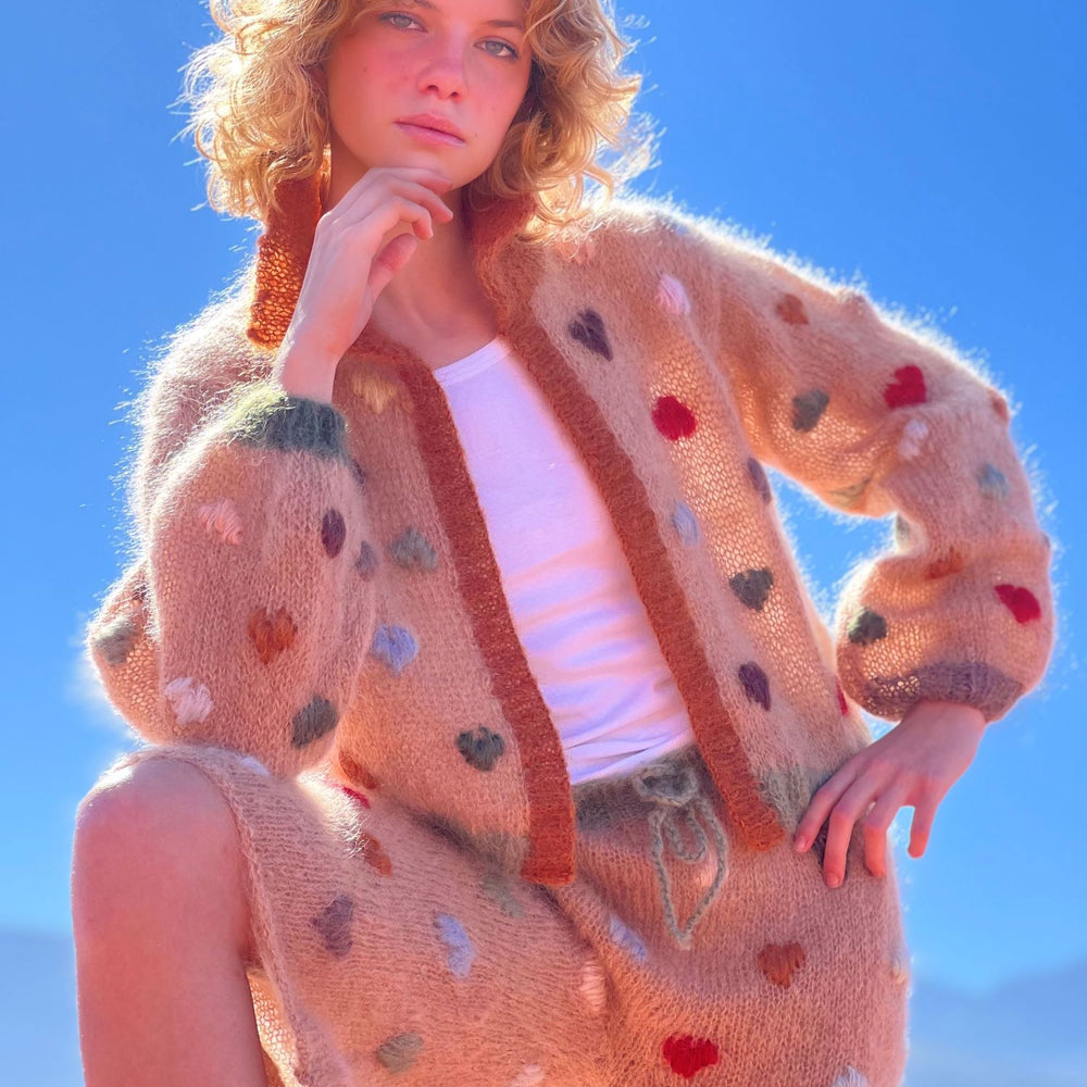 
                  
                    BOLERO MON AMOUR BEIGE
                  
                