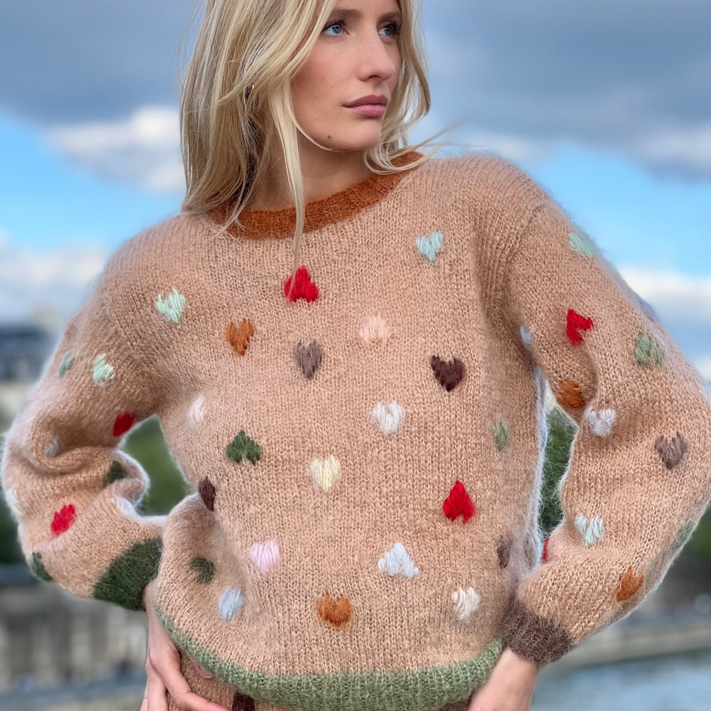 
                  
                    SWEATER MON AMOUR BEIGE
                  
                