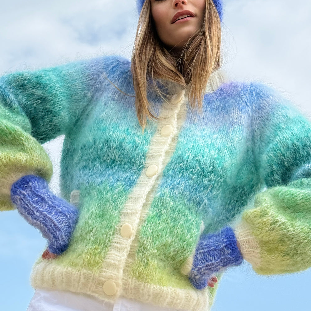 
                  
                    BOMBERS NUAGE MULTICOLORE BLEU/VERT
                  
                