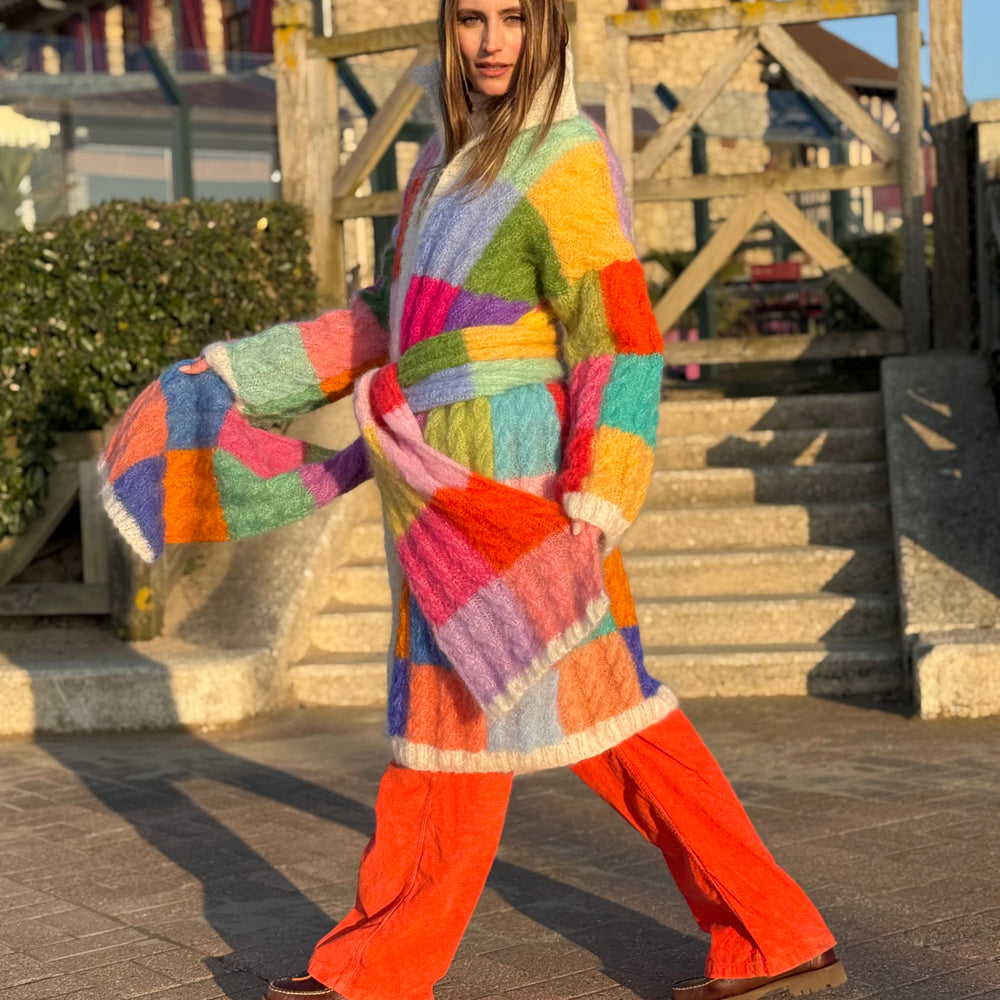 
                  
                    COAT FANTASIA MULTICOLORE
                  
                