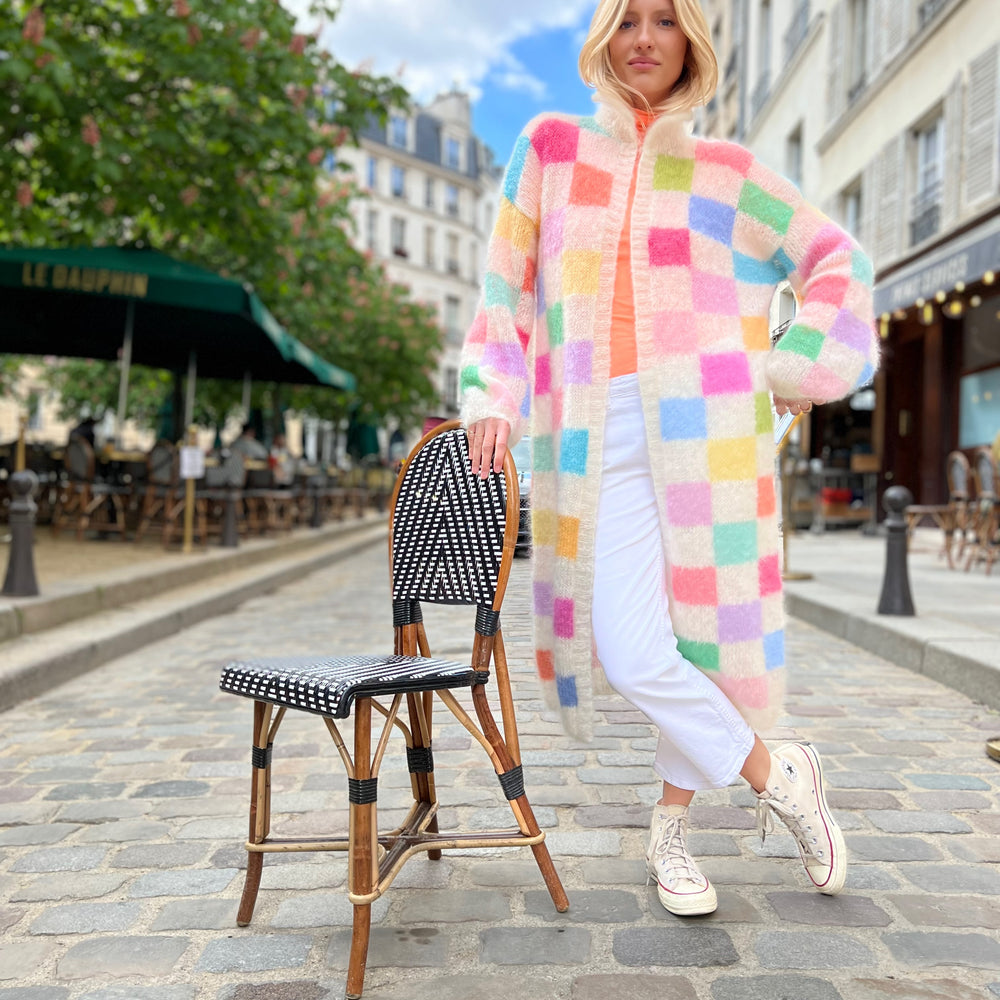 
                  
                    MANTEAU PIXELS ECRU
                  
                