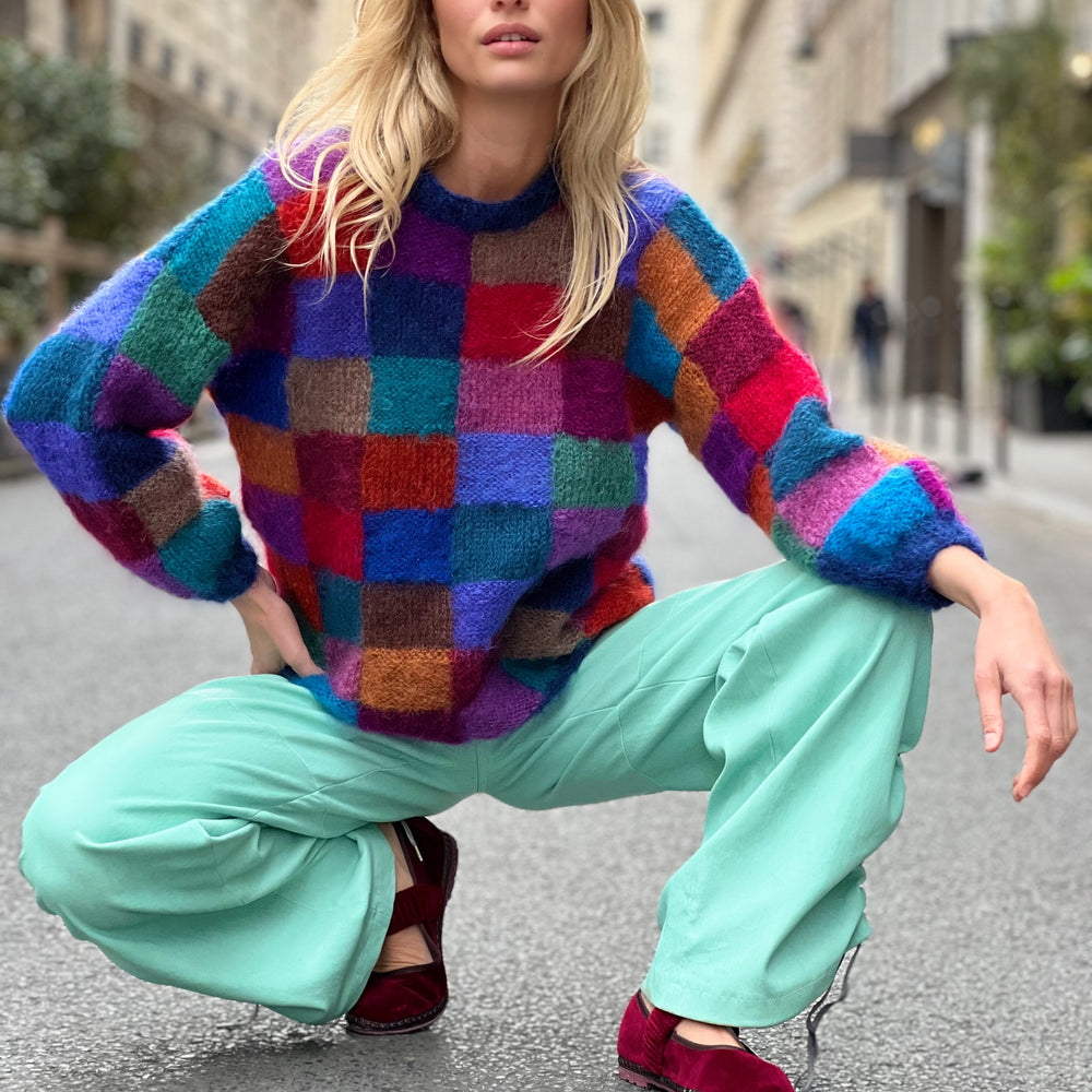 
                  
                    SWEATER OVERSIZE PIXELS STRONGS
                  
                