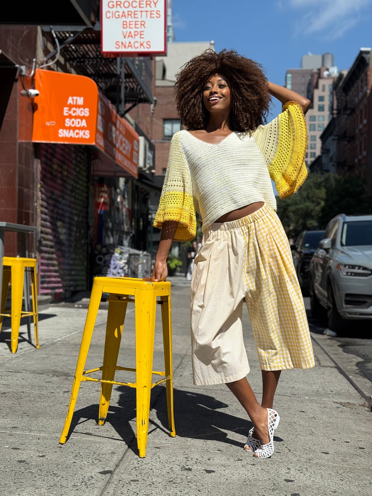 SWEATER BUTTERFLY YELLOW