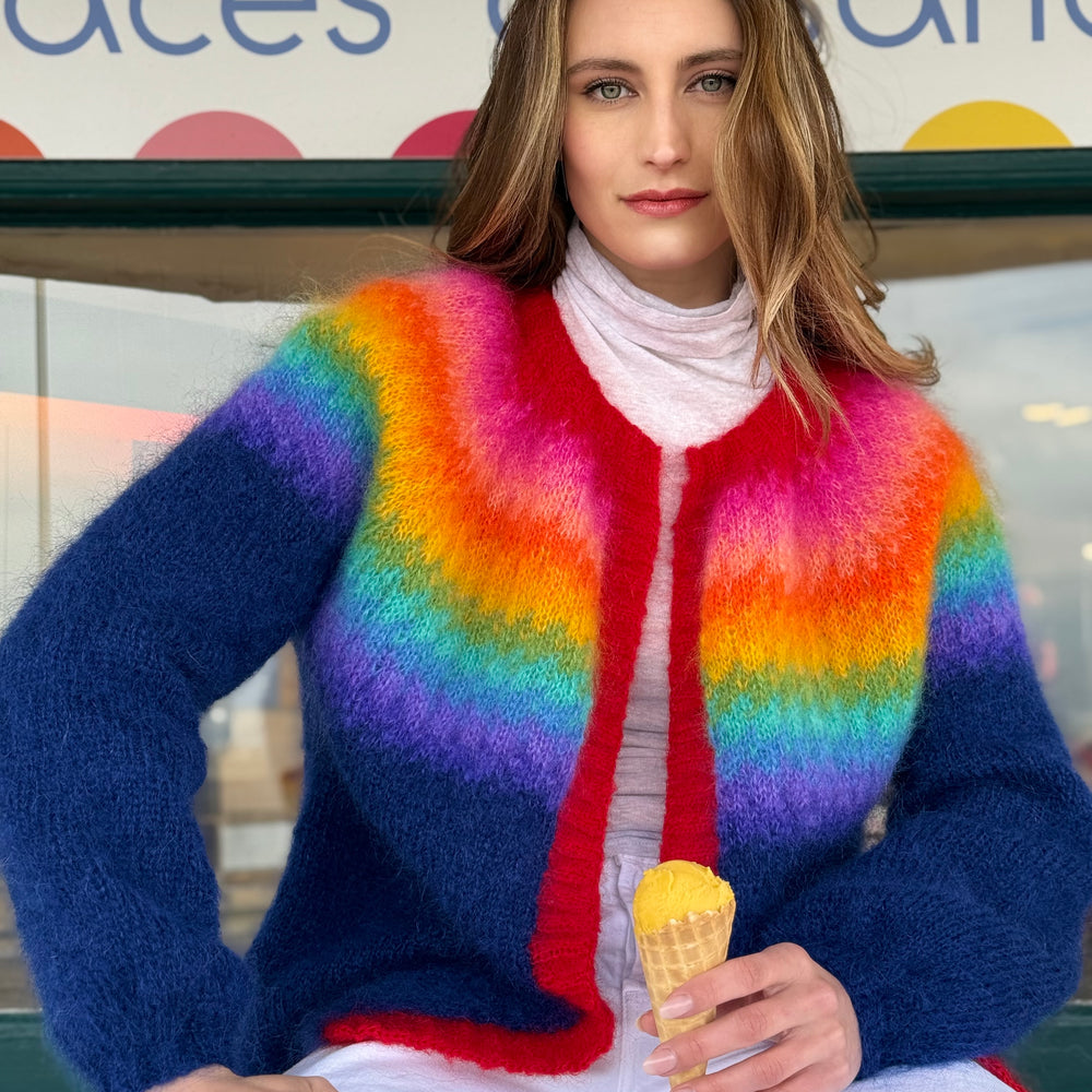 
                  
                    LITTLE JACKET RAINBOW STRONGS
                  
                