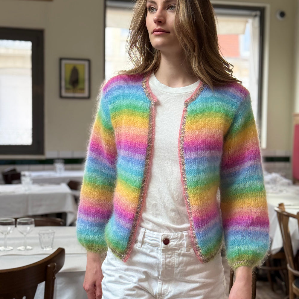 
                  
                    MINI JACKET RAINBOW PASTELS
                  
                