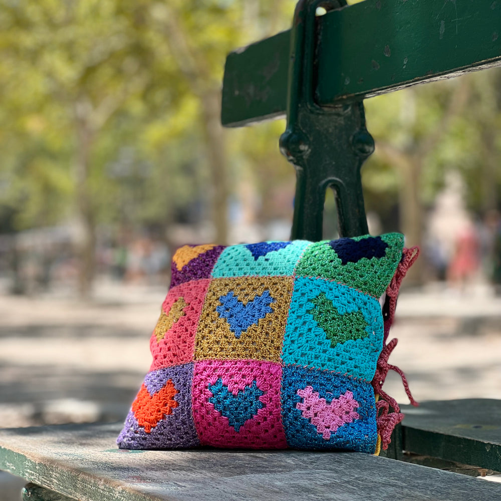 
                  
                    PILLOW MON COEUR MULTICOLORE
                  
                
