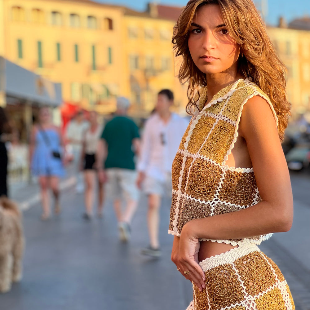 
                  
                    BOLERO NO SLEEVES PRINCESSE GOLD & SILVER
                  
                