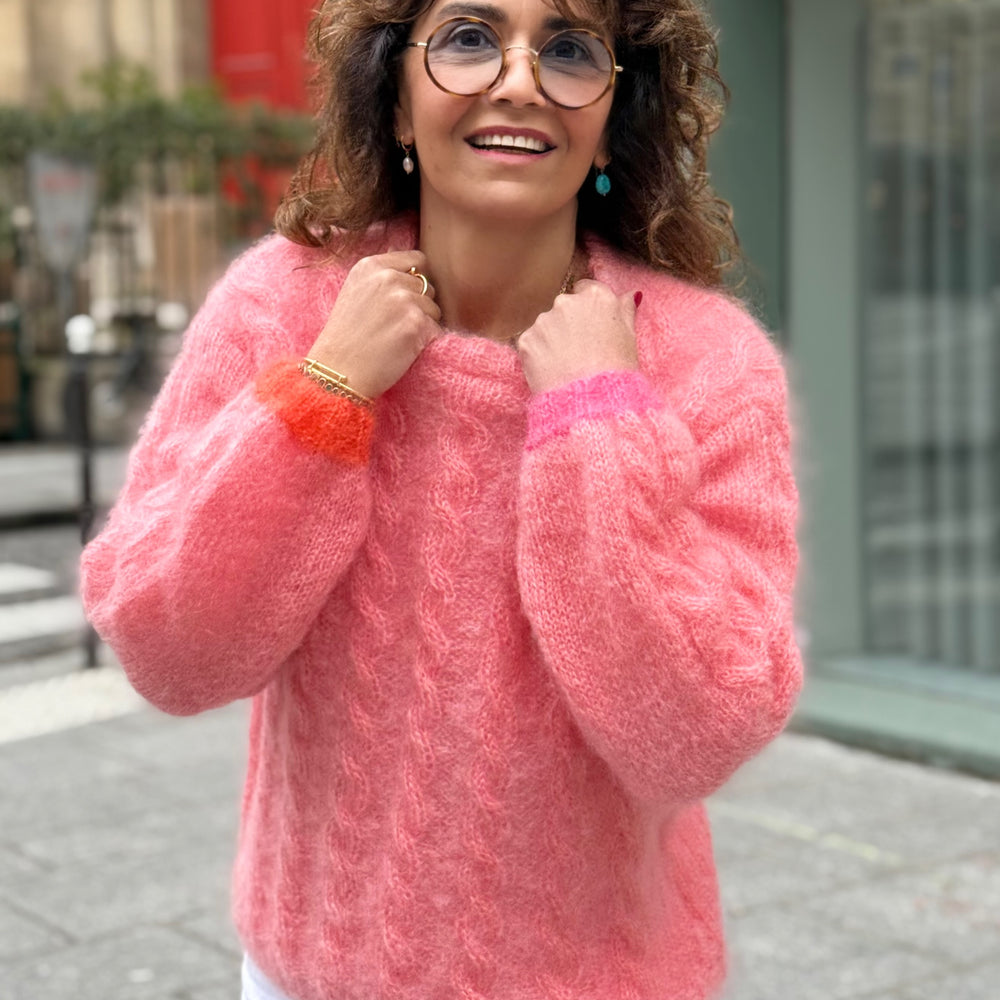 
                  
                    MY BEAUTIFUL SWEATER TORSADES
                  
                