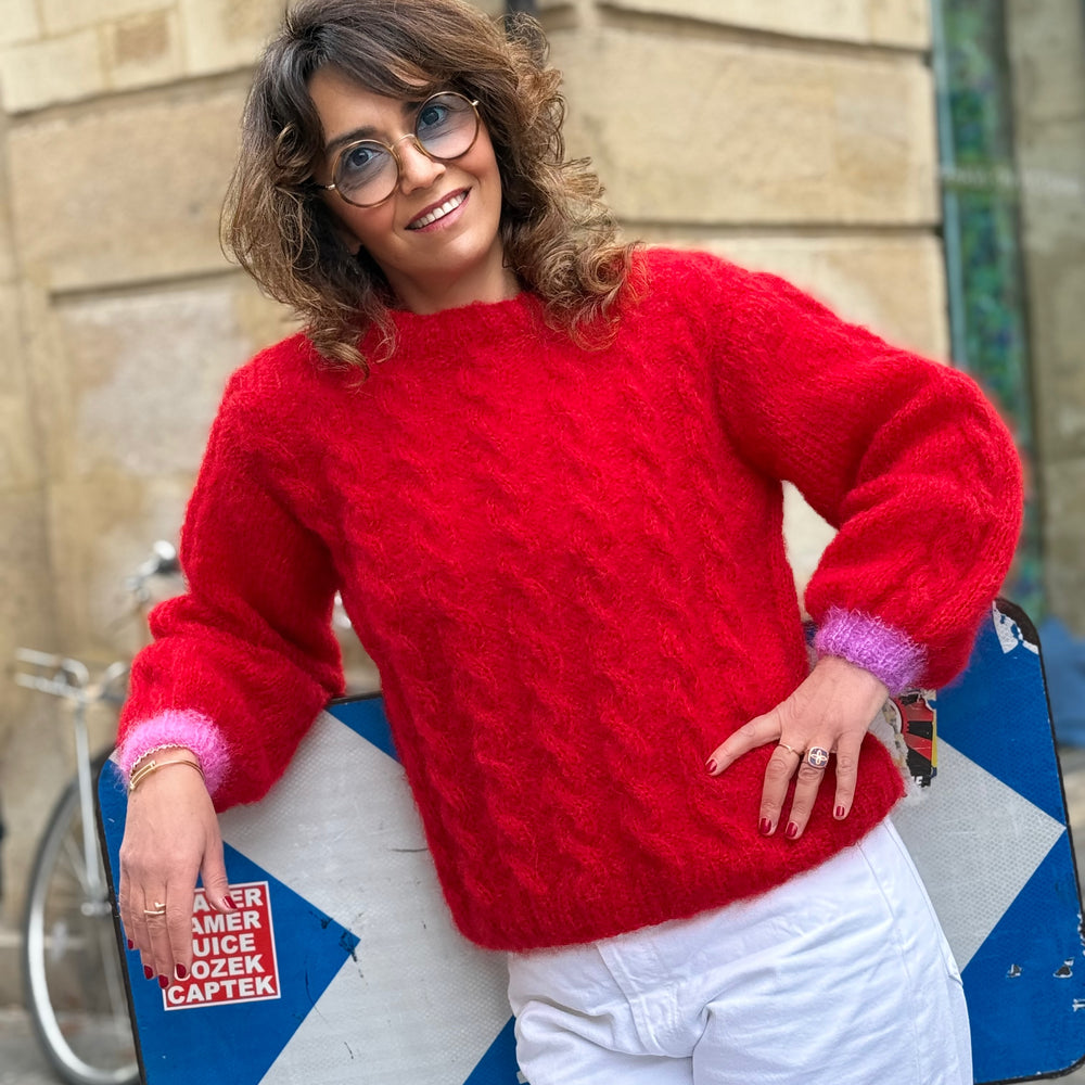
                  
                    MY BEAUTIFUL SWEATER TORSADES
                  
                