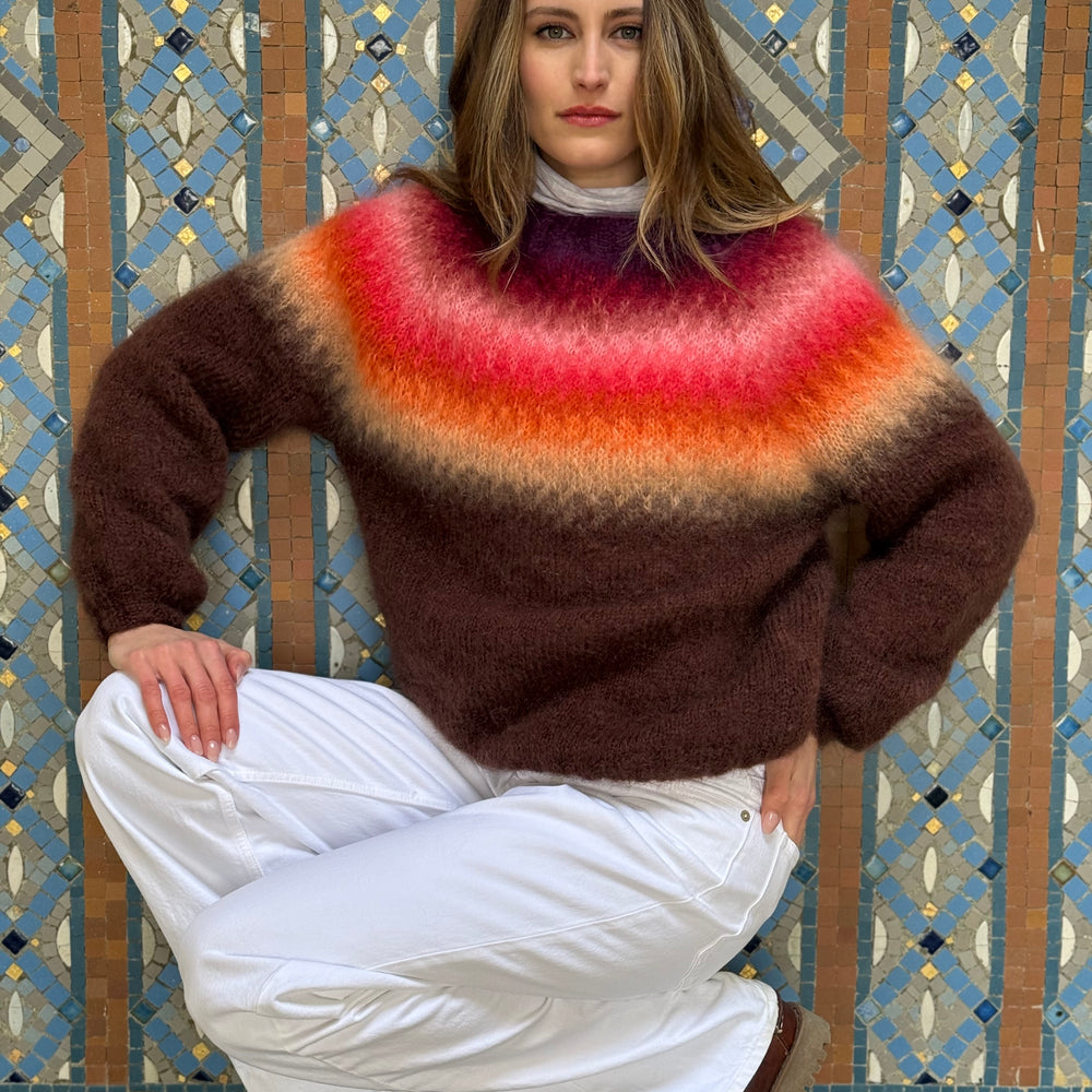 
                  
                    SWEATER RAINBOW WARMS
                  
                