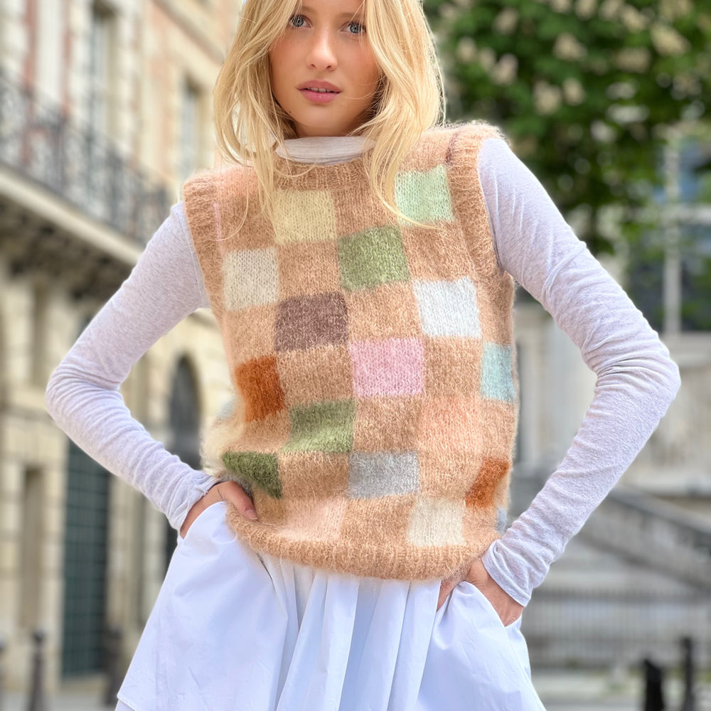 TOP PIXELS BEIGE